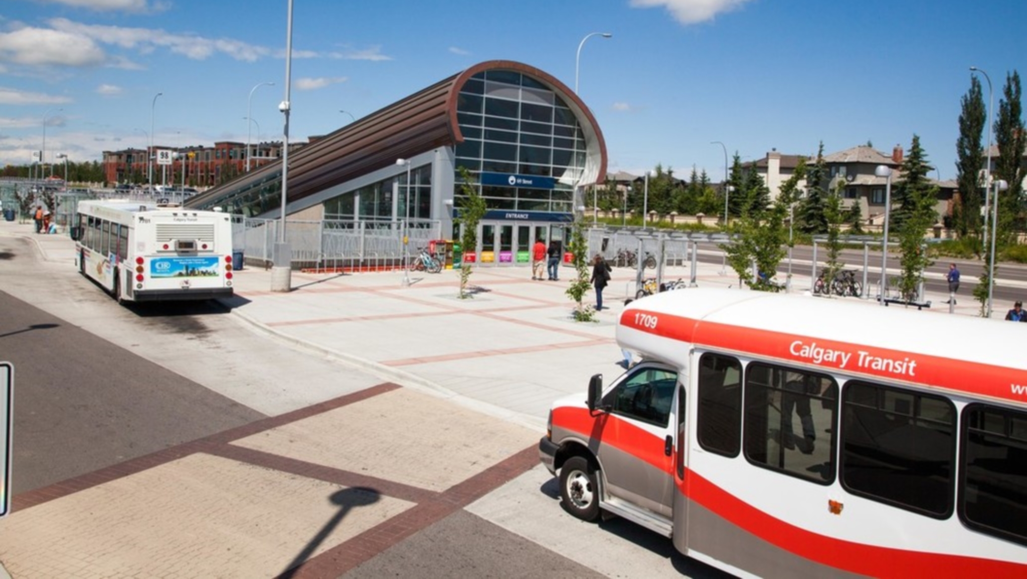 How to get to CF Chinook Centre in Calgary by Bus or Light Rail?